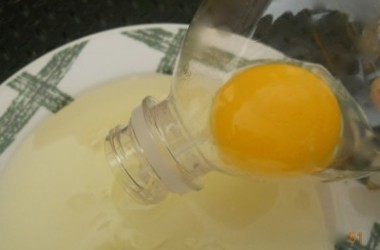 RV Kitchen Egg Seperator