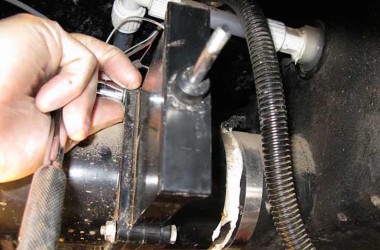 RV gate valve repair