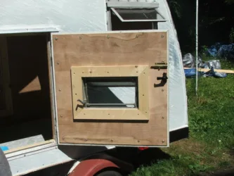solid construction on this camper door