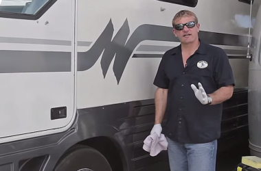 How to wax your RV