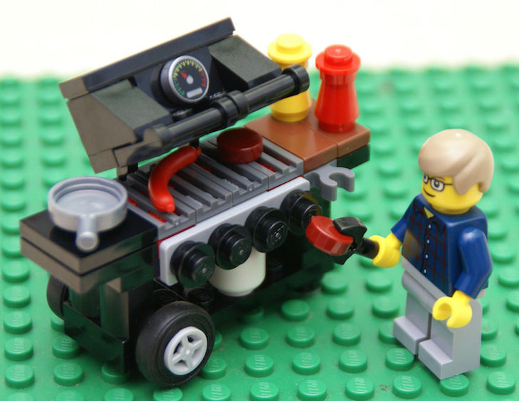 Custom LEGO grill