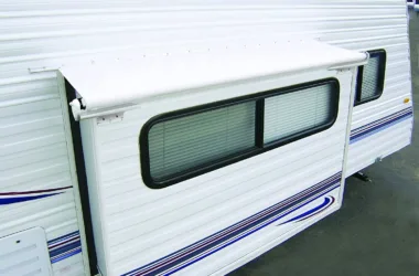 RV slide out topper