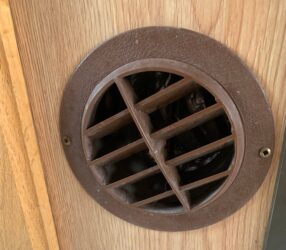 how to clean RV air ducts