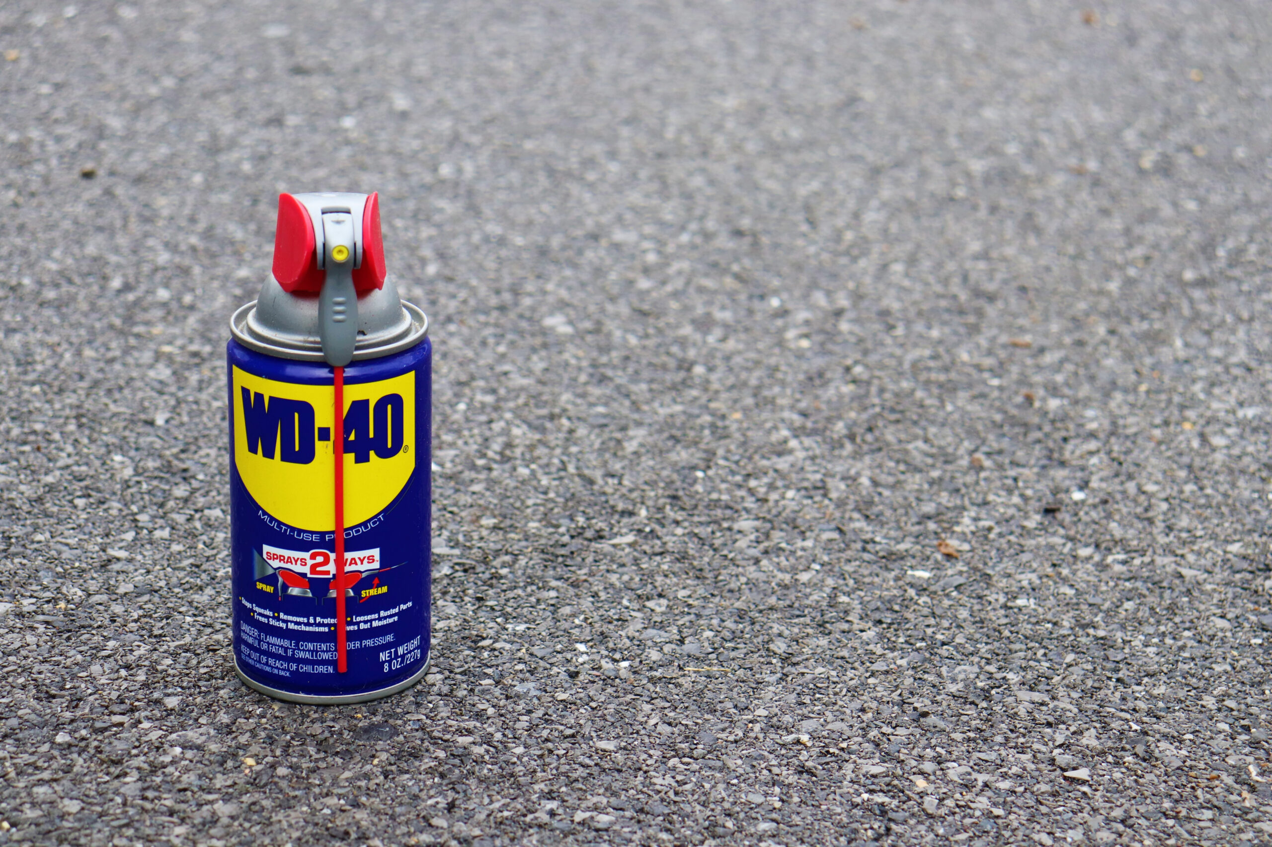 can of WD-40 with WD-40 uses