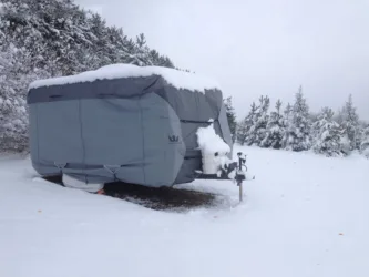 Snow on covered RV - Lets RV photo