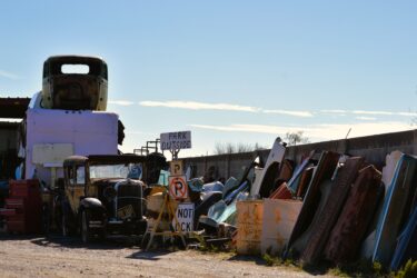 RV salvage yard, image for discontinued RV parts