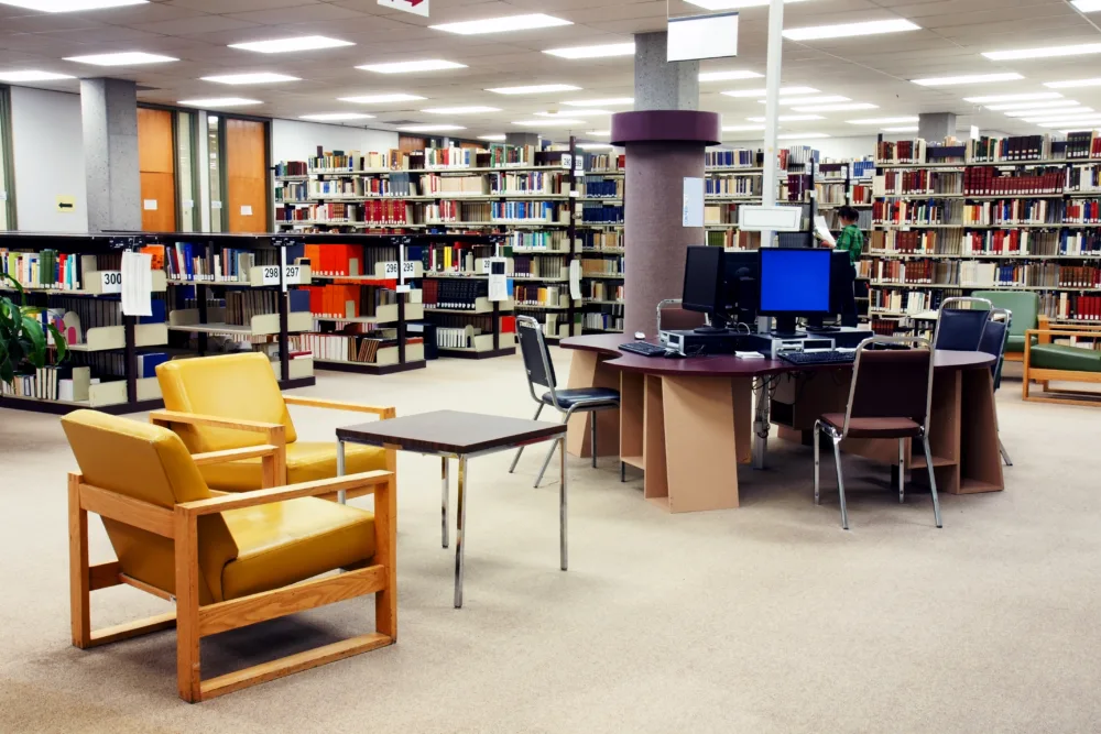 computer at public libraries